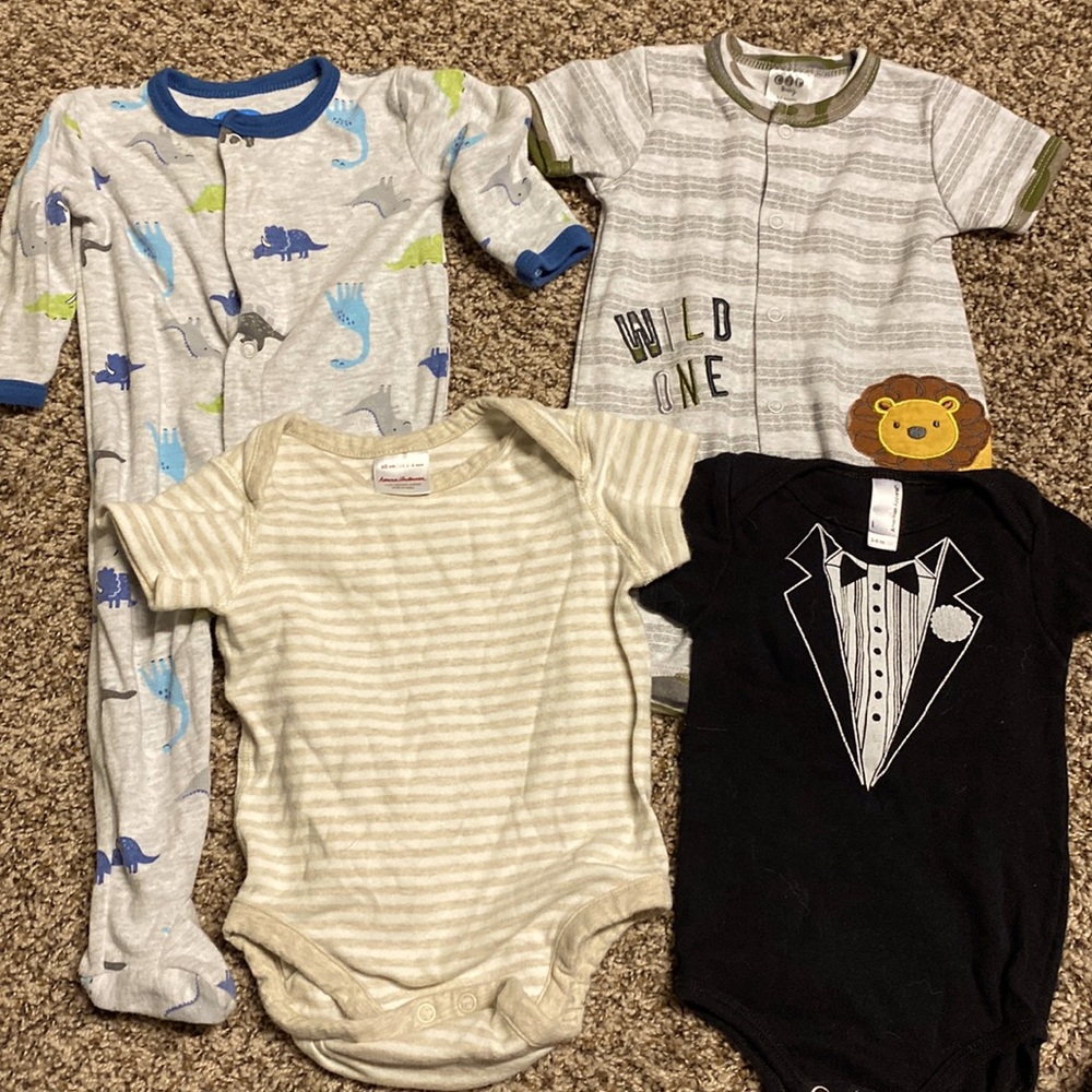 3-6 month body suit bundle